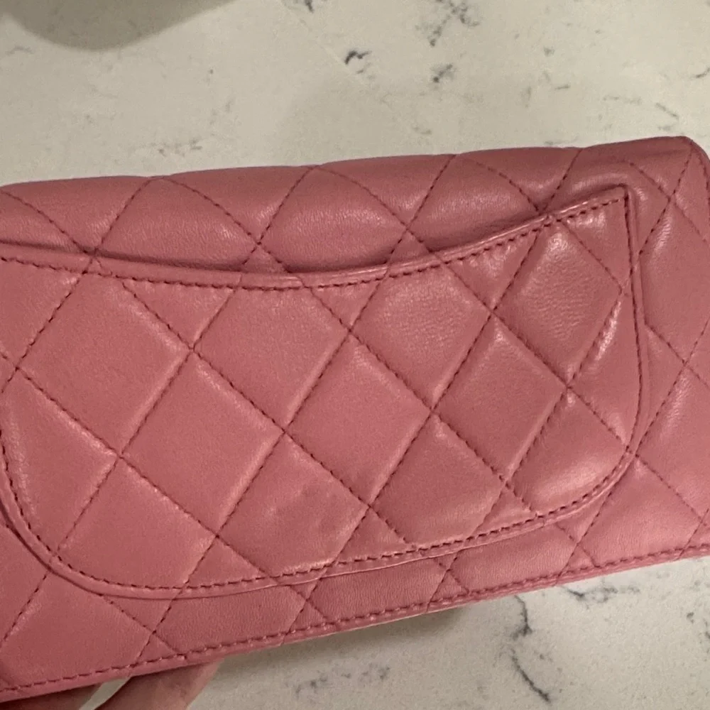 Chanel Pink Quilted Leather Wallet - Picture 10 of 11